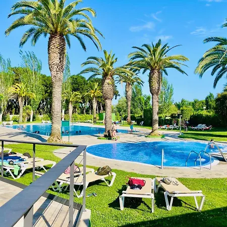 El Delfín - 4*