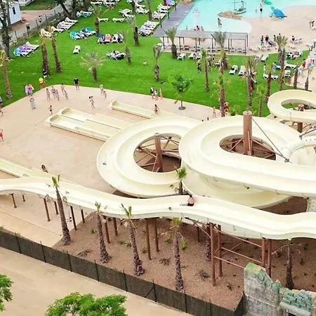 El Delfín - Camping 4*