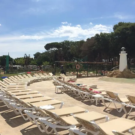 Camping El Delfin - 4*