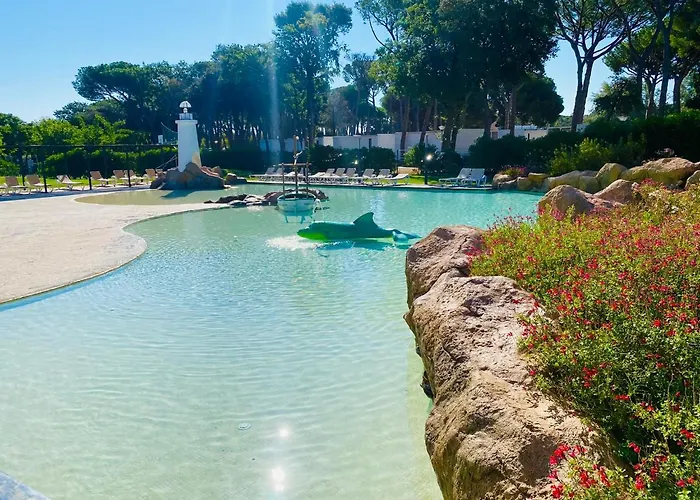El Delfin - 4*